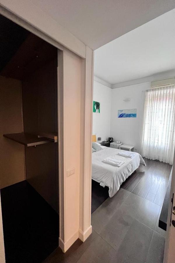 B&B Azuni Home Roma Ngoại thất bức ảnh
